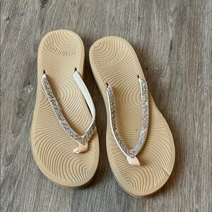 Kuuqa Women's Beige and Silver Sandals